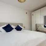 Miodowa Modern Apartment In The Old Town Of Warsaw By Noclegi Renters
