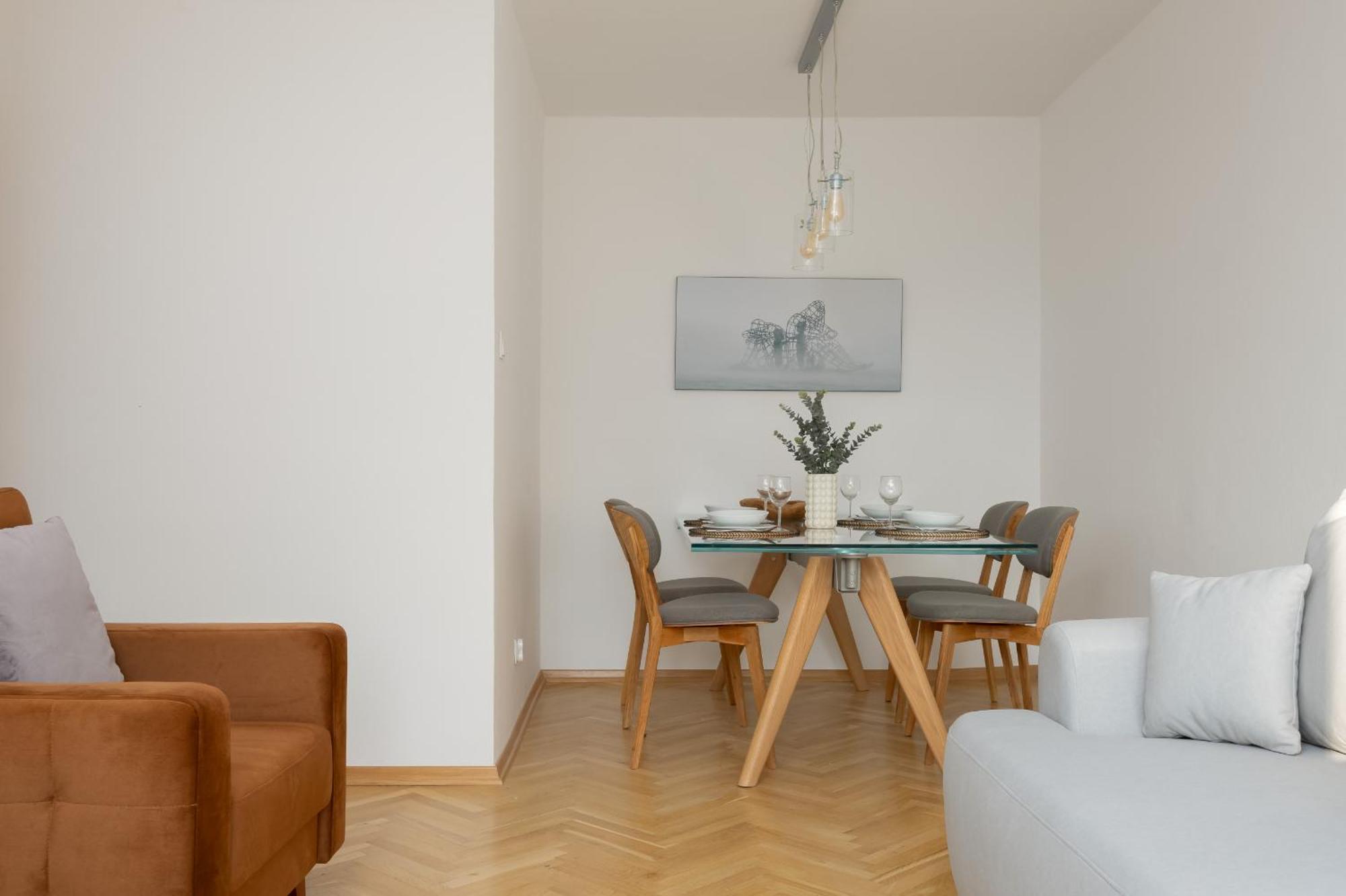 Miodowa Modern In The Old Town Of By Renters Warszawa